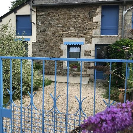 Le Gite De La Porte Bleue Guillac  Екстериор снимка